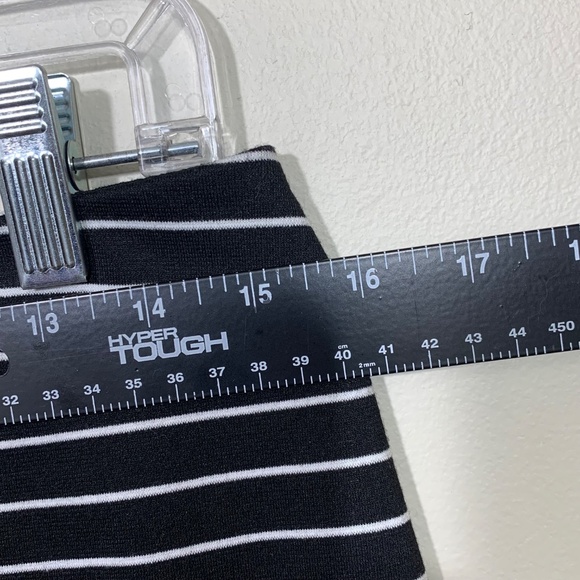 Darjoni Black White Chevron Stripe Skirt Size 6 Stretch A-Line Pockets Work Offi - Picture 7 of 10